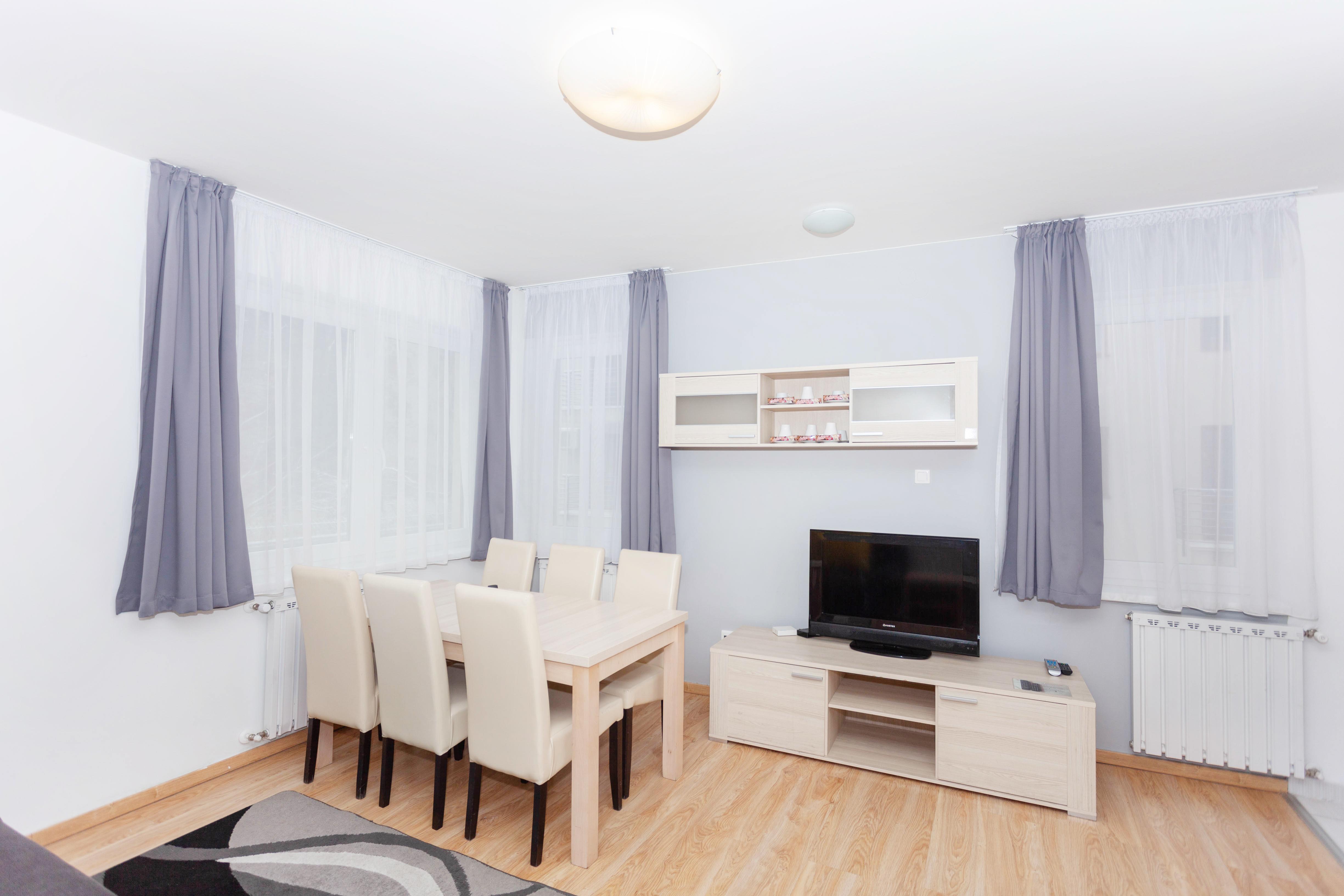 Maple Tree Budget Apartmán