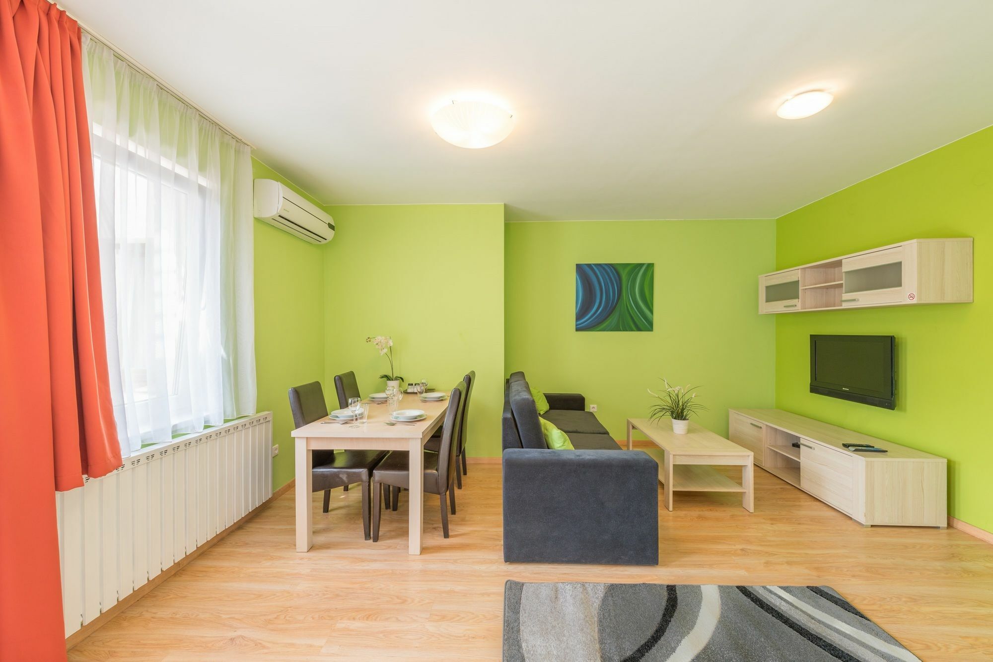 Maple Tree Budget Budapešť